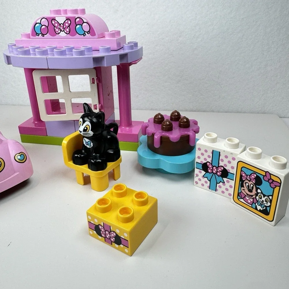 Lego Duplo Disney Junior 10873 Minnie's Birthday Party Complete Minnie Mouse